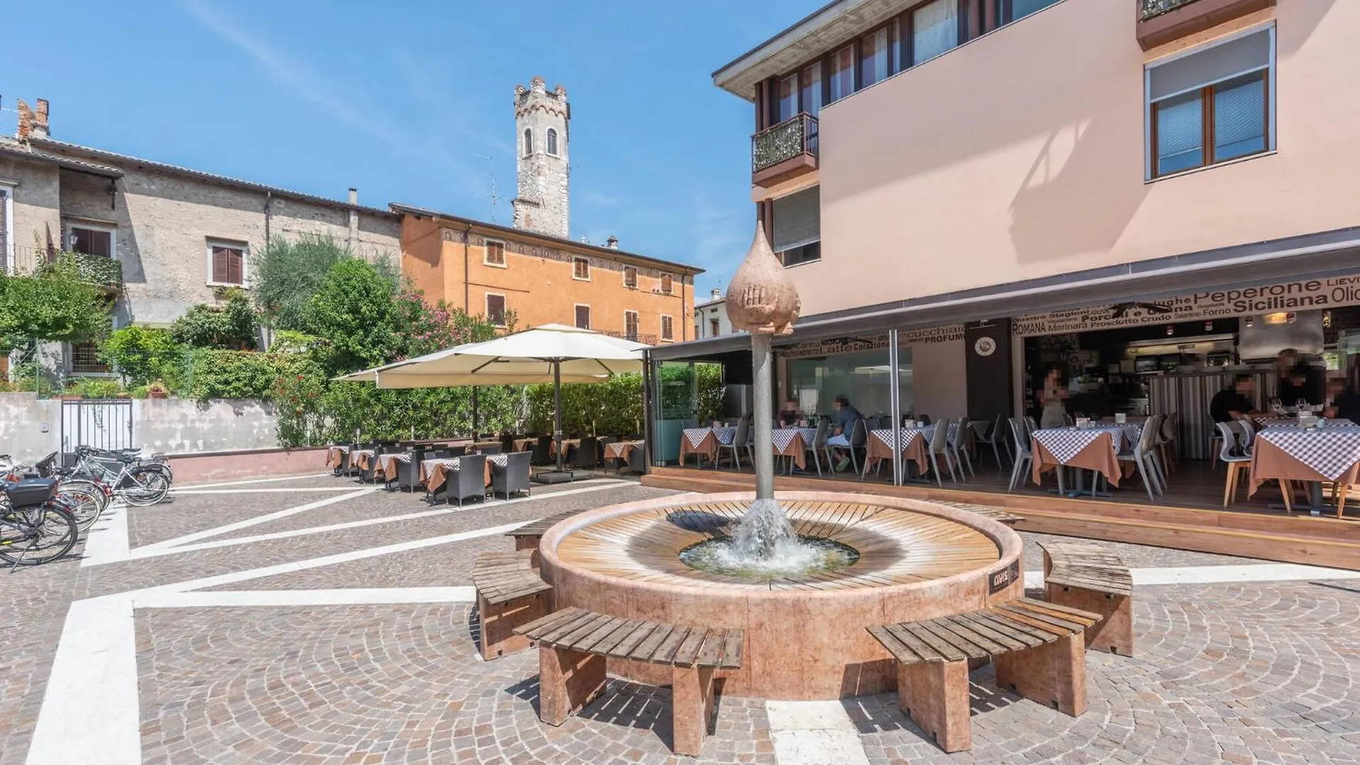 Cozy Apartment In Bardolino With Kitchen Italy
